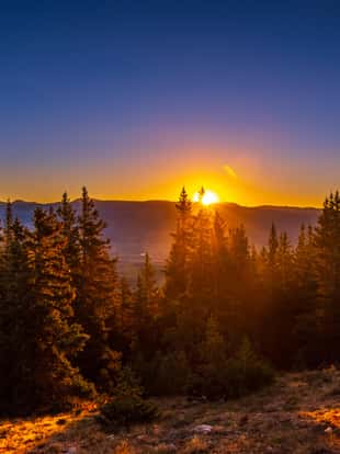 Sunrise on a Colorado  14er