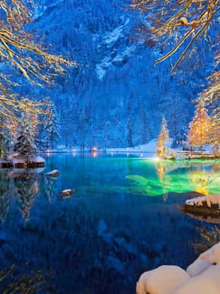 Blausee in den Berner Alpen, Schweiz